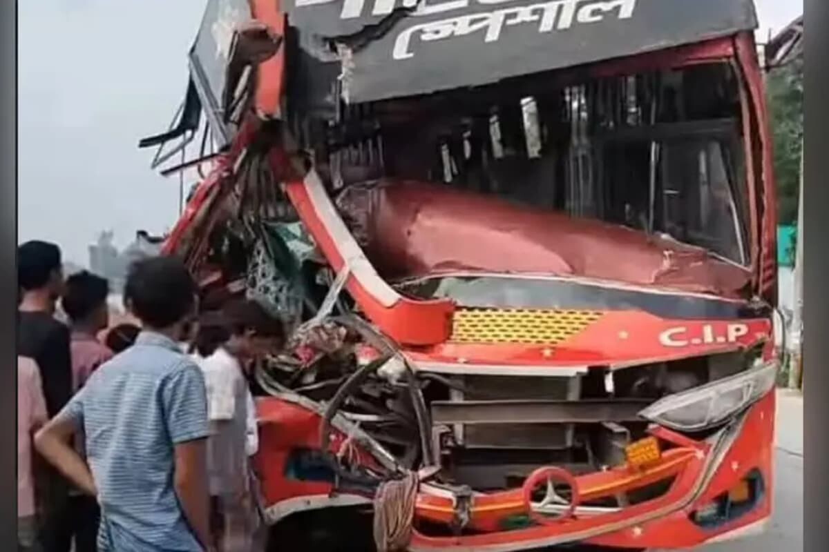 Bus Collision Leaves Driver Severely Injured