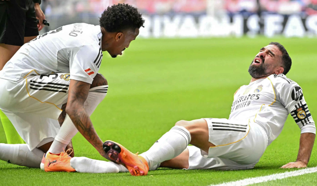 Carvajal Sidelined from Seasons Final El Clasico Due to Foot Injury Carvajal Sidelined from Season's Final El Clásico Due to Foot Injury