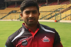 Former Karnataka Cricketer S.L. Akshay Dies After On-Field Cardiac Arrest