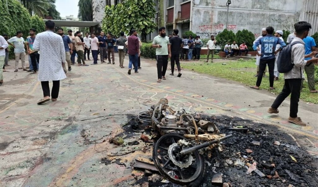 DUET Blockade Enters Fifth Day Amid Clashes
