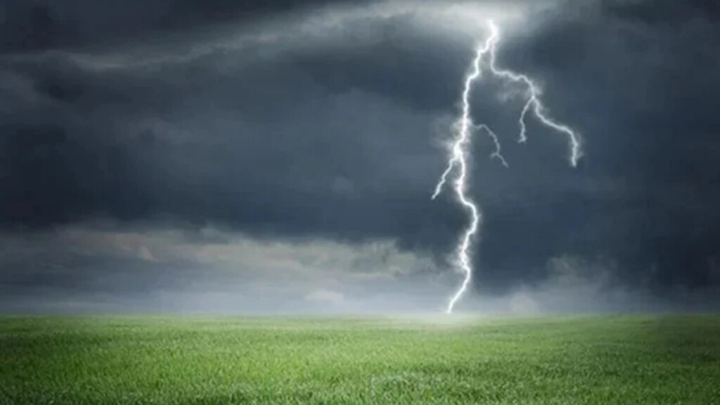 Duck Farmer Fatally Struck by Lightning in Sunamganj Duck Farmer Fatally Struck by Lightning in Sunamganj