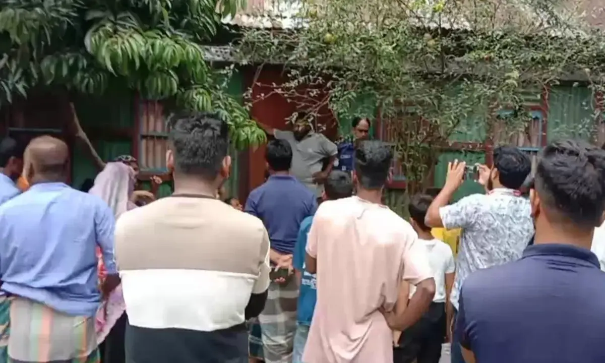 Elderly Woman Killed, Valuables Stolen