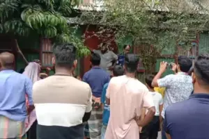 Elderly Woman Killed, Valuables Stolen