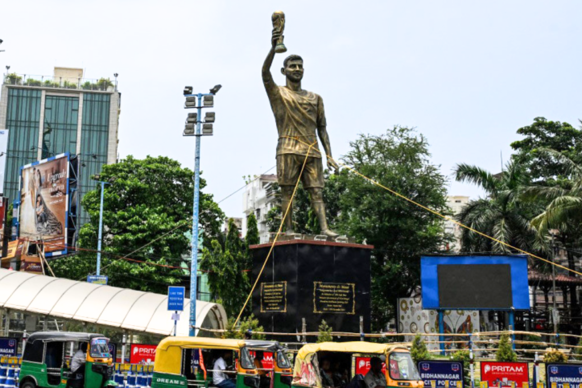 Giant Lionel Messi Statue In Kolkata Facing Dismantling