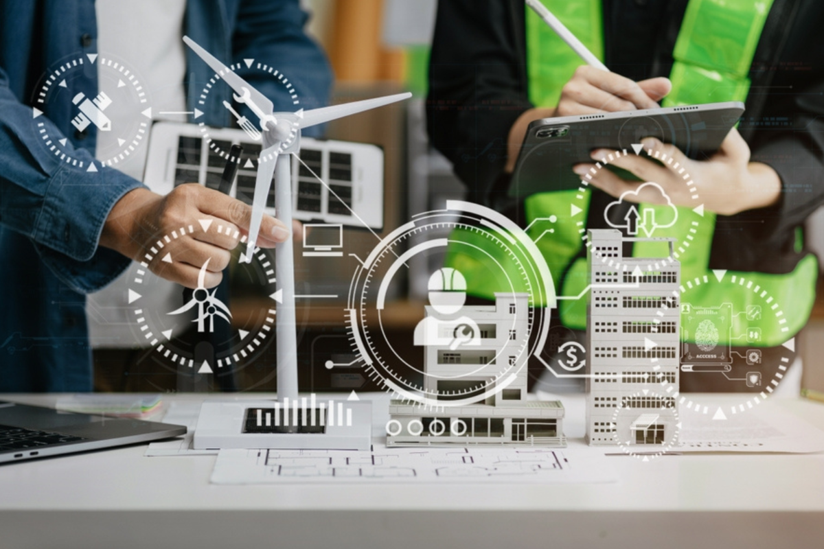Global Insurers Unveil Technological Platforms And Growth Plans