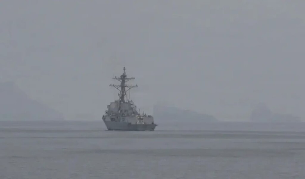 Iran Reported Missile Fire on US Warship
