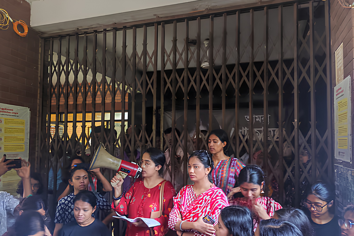 JU Admin Building Blockade Withdrawn After Eight Hours