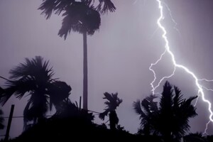 Lightning Strikes Kill Three in Raninagar