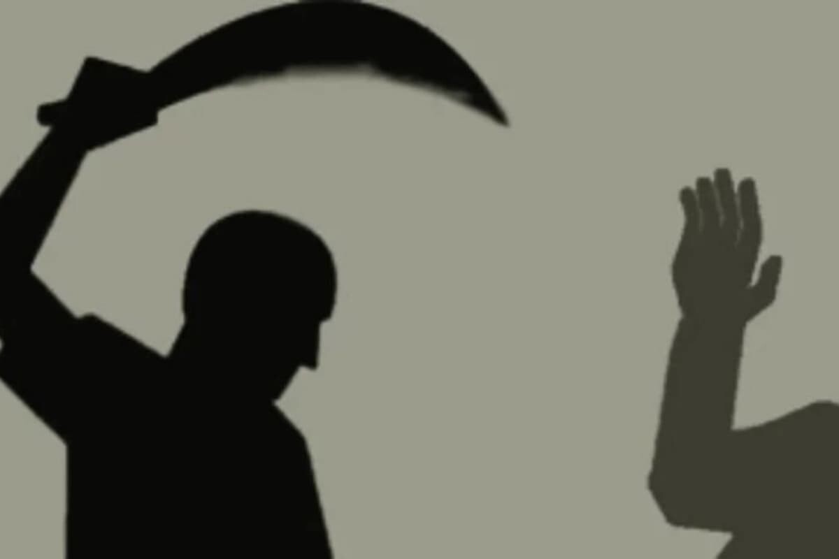 Man Stabbed to Death While in Prostration at Mosque