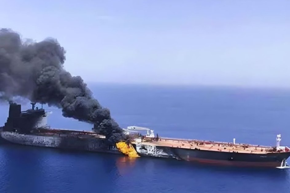 Oil Tanker Seized by Armed Individuals off Yemeni Coast