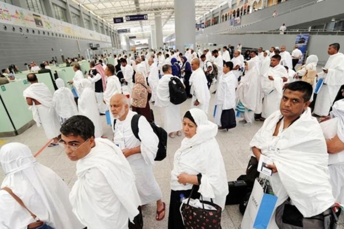 Over Six Thousand Bangladeshi Hajj Pilgrims Return Home