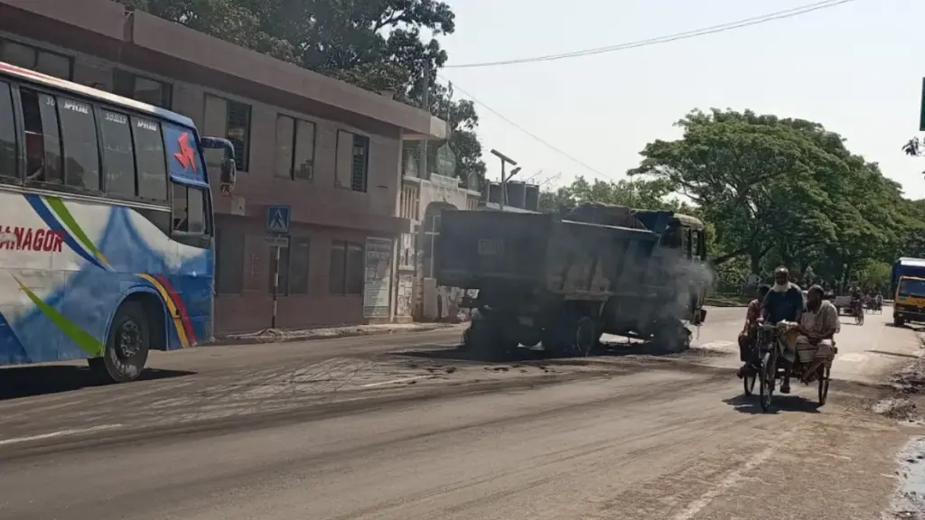 Puthia Road Crash Sparks Unrest Puthia Road Crash Sparks Unrest