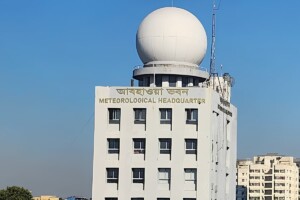 Rain and Gusty Winds Forecast for Southern Bangladesh