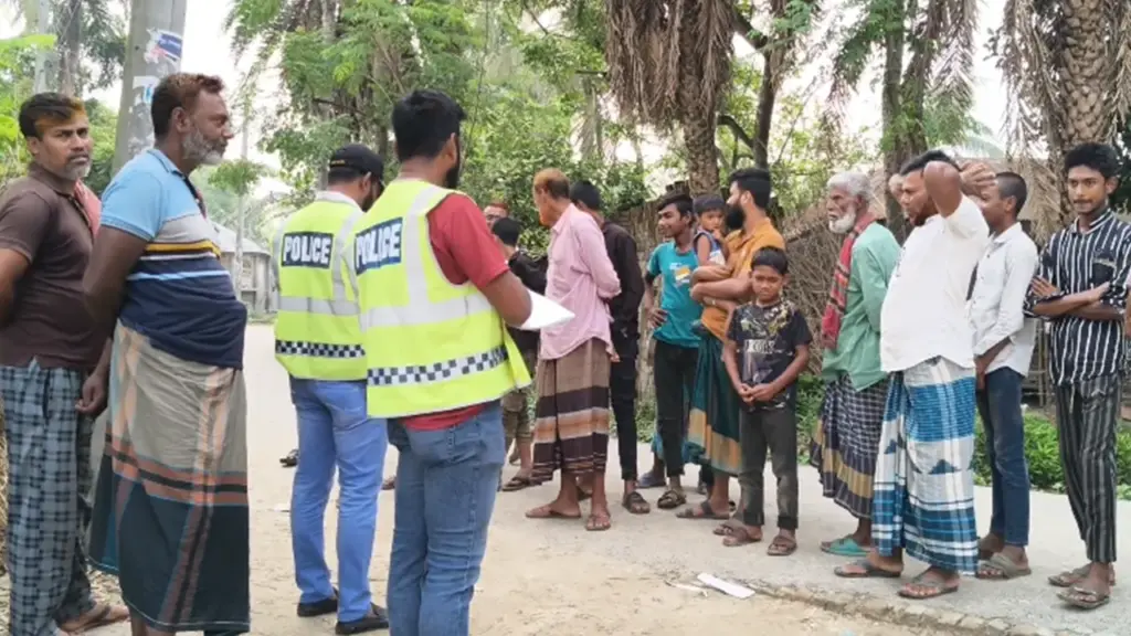 Suspicious Bomb like Object Recovered in Meherpur Suspicious Bomb-like Object Recovered in Meherpur