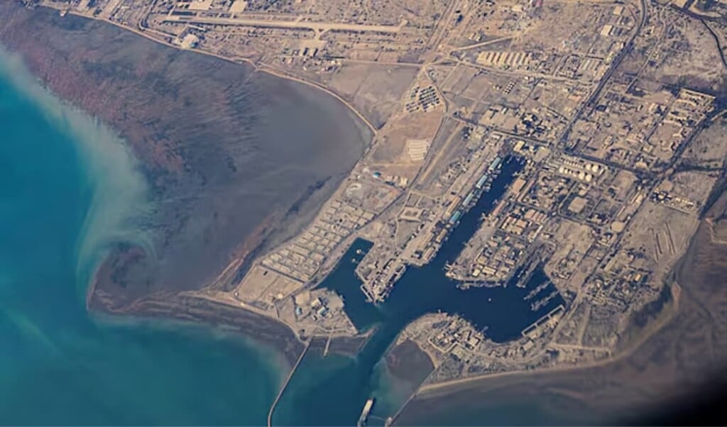 Washington Launches Defensive Strikes On Southern Iranian Port