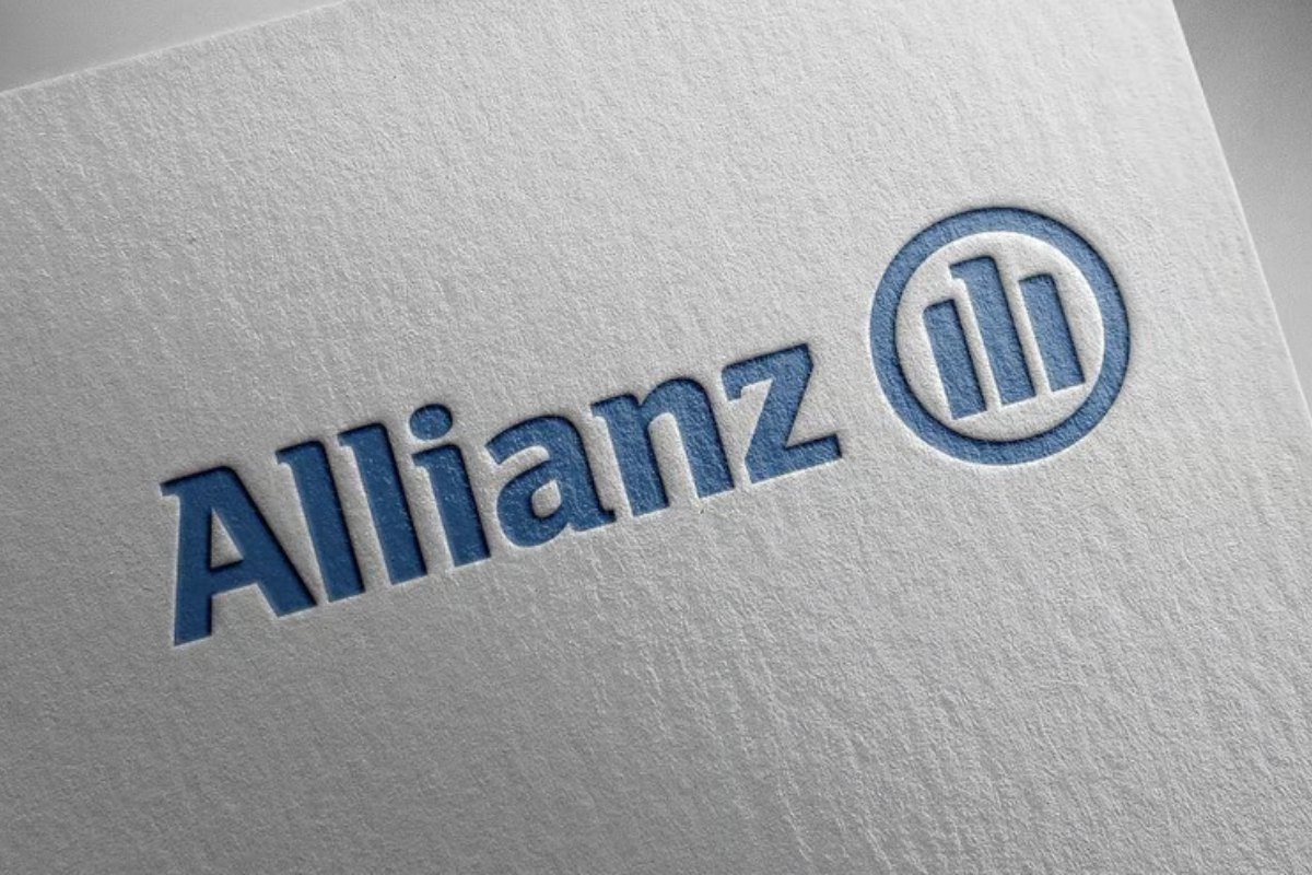 Allianz Leads Global Insurance Sector AI Index