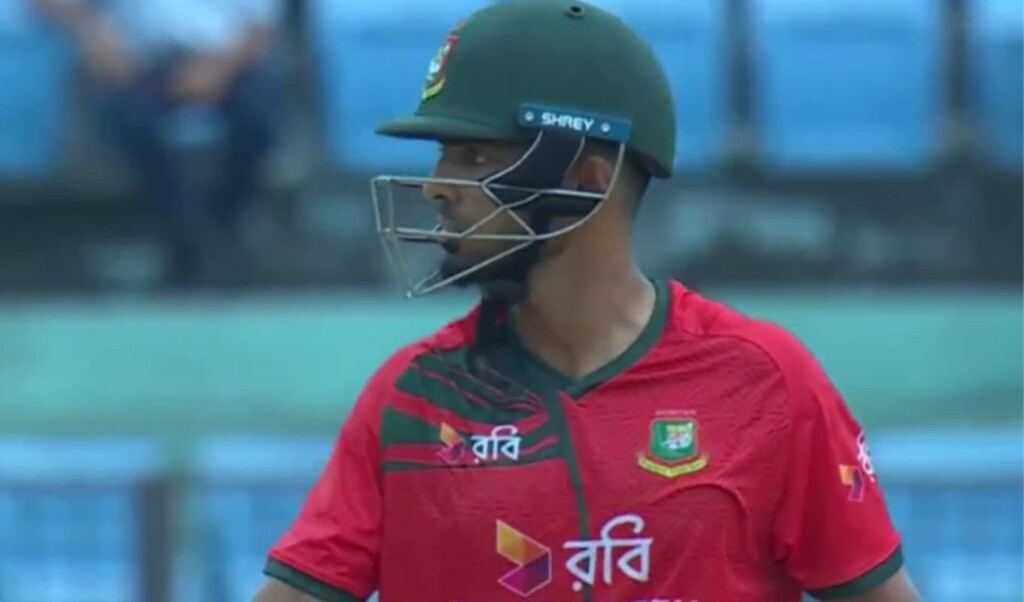Bangladesh Post Fifty-Two For Two in Powerplay