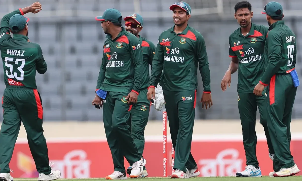 Bangladesh Script Historic Australia Collapse