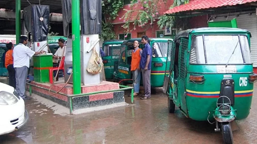 CNG Owners Demand Higher Commission CNG Owners Demand Higher Commission