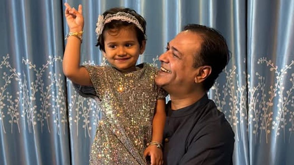 Daughter’s Question Prompts Singer’s Reflection