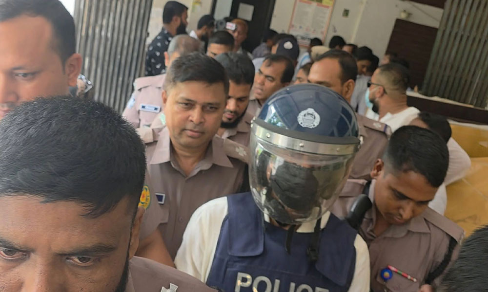 Ex-MP Remanded in Graft Probe