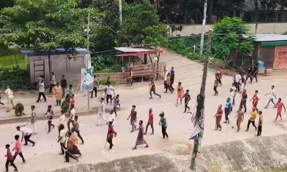 Fifteen Injured as Villagers Clash Over Lost Luggage