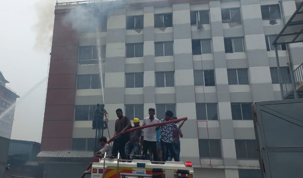 Fire Outbreak Scrambles Five Fire Units In Gazipur