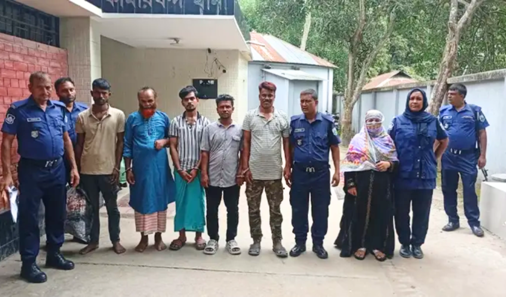 Five Notorious Robbers Arrested Following Serial Crimes After Bail Five Notorious Robbers Arrested Following Serial Crimes After Bail