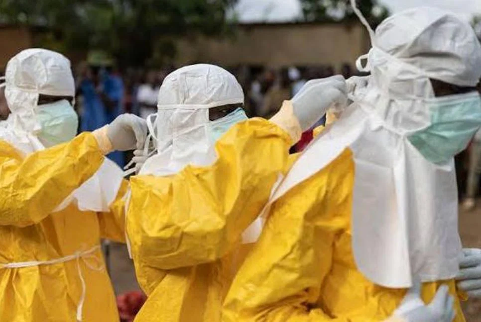 France Detects First Ebola Case in Returning Doctor