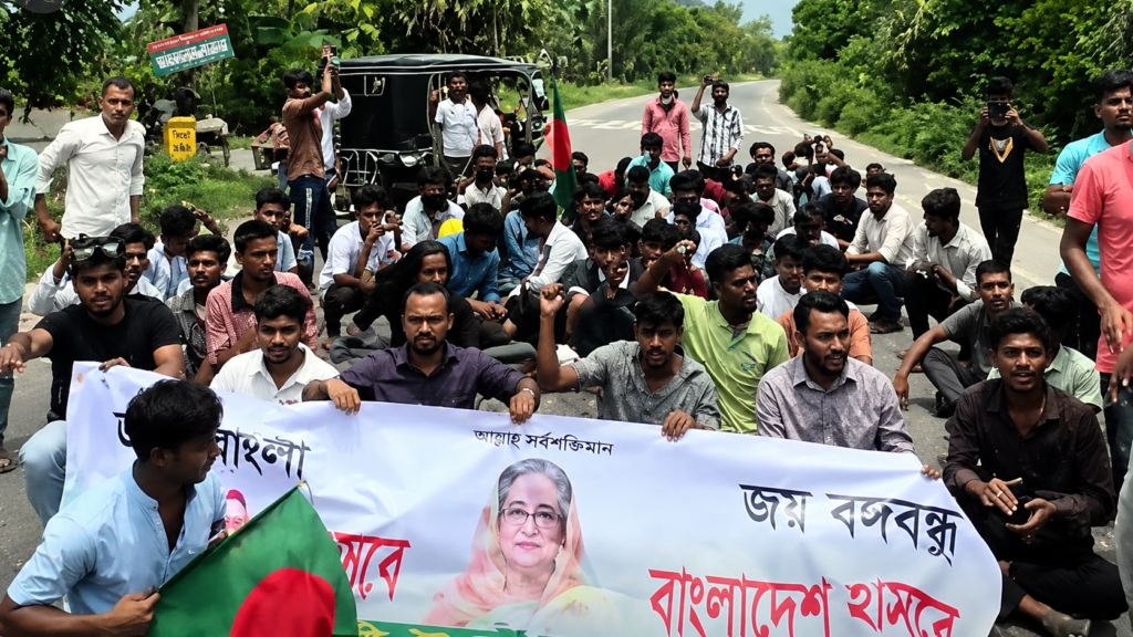 Highway Blockade Marks Student League Protest Highway Blockade Marks Student League Protest