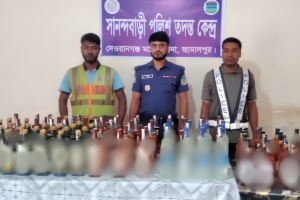Indian Liquor Seized Near Jamalpur Border; Suspects Flee