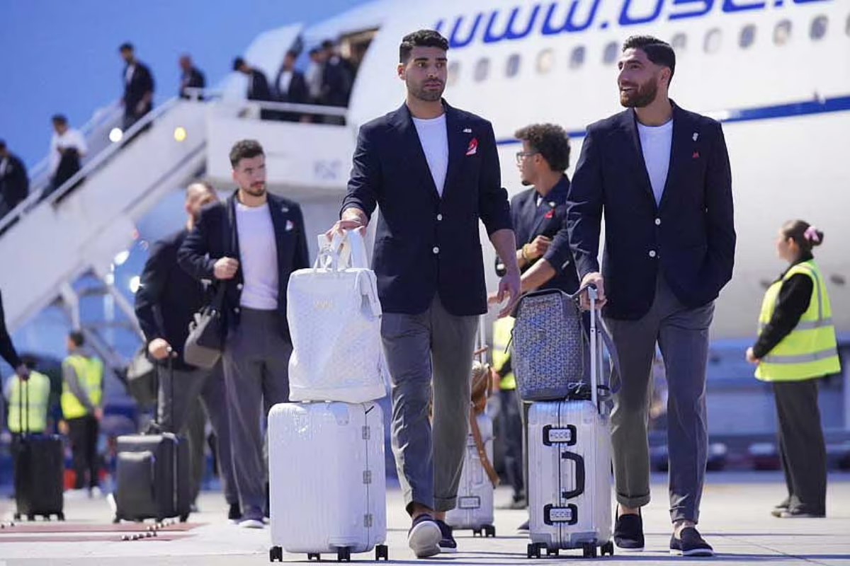 Iran Football Team Arrives in Mexico for Tournament