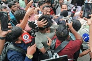 Journalists Assaulted After Dhanmondi Protest