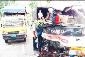 Madaripur Head-On Collision Leaves One Dead
