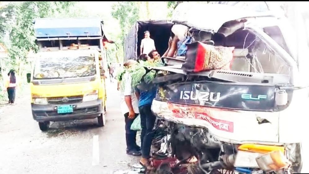 Madaripur Head-On Collision Leaves One Dead