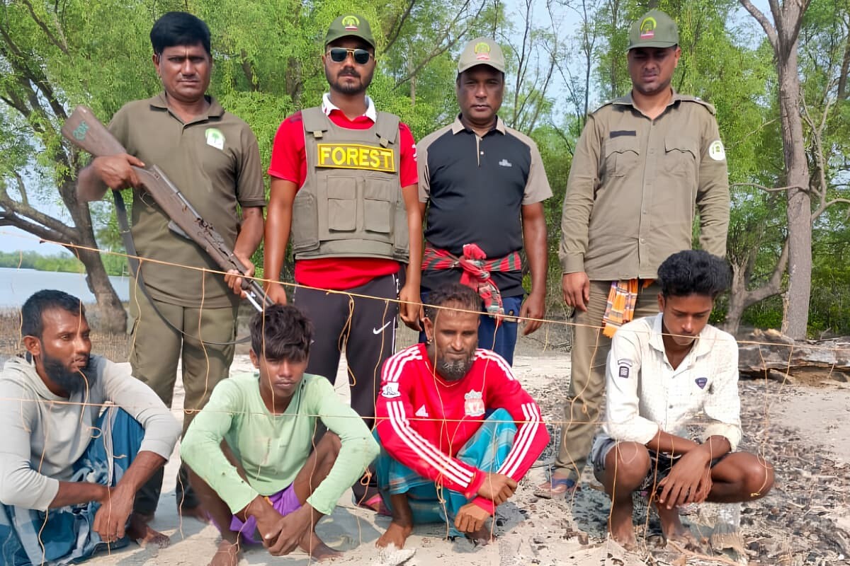 Seven Arrested in Sundarbans Illegal Harvesting Sweeps