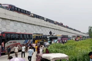Severe Traffic Gridlock on Jamuna Bridge