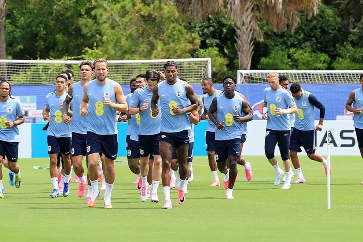 Theft Disrupts England’s World Cup Base in Kansas