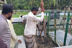 Tofail Ahmed to Be Buried Beside Parents