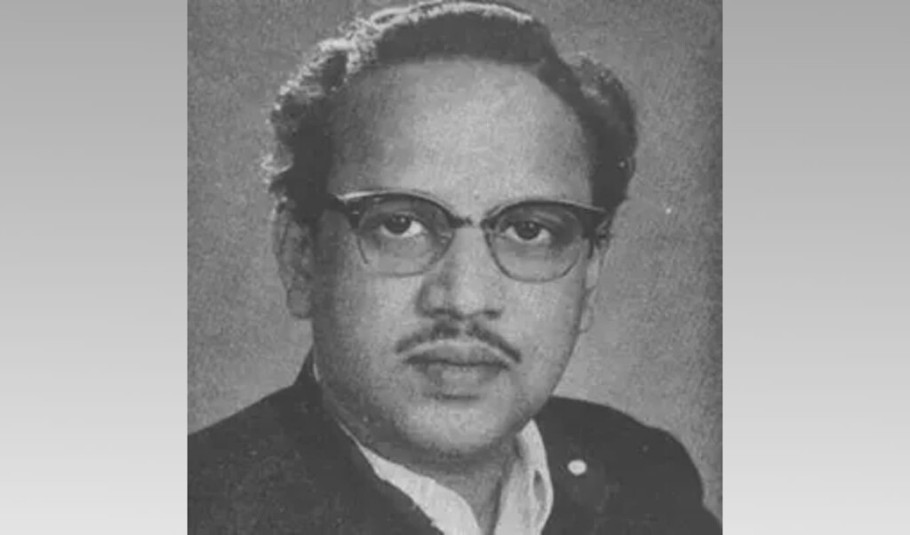 Tribute Conferred Upon Musician Satinath Mukhopadhyay on Anniversary