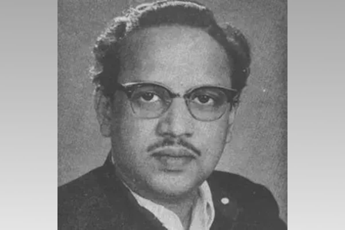 Tribute Conferred Upon Musician Satinath Mukhopadhyay on Anniversary