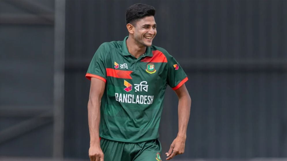 Bangladesh Strike Early Against Zimbabwe