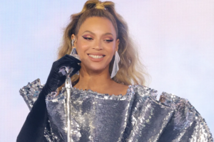 Beyoncé Surprises Fans With Unannounced Single Morning Dew
