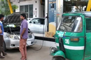 Dhaka CNG Stations Struggle as Gas Shortage Enters Second Day