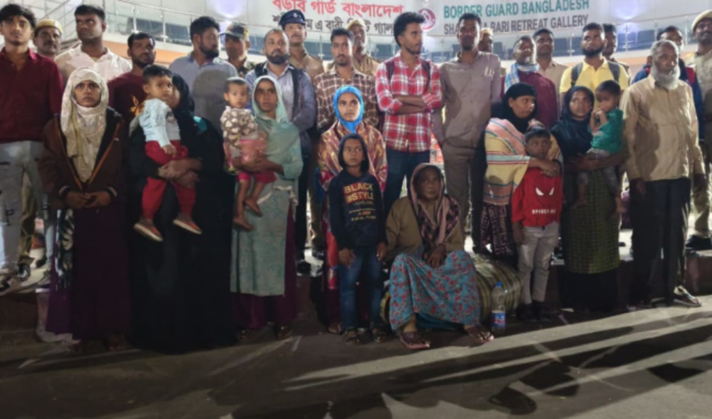 Fifty Human Trafficking Victims Repatriated From India via Benapole Fifty Human Trafficking Victims Repatriated From India via Benapole