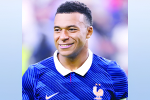Mbappé Pays Emotional Tribute Following Didier Deschamps’ Final Match