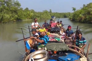 Small Jahangir Gang Leader Among 27 Surrenders in Sundarbans