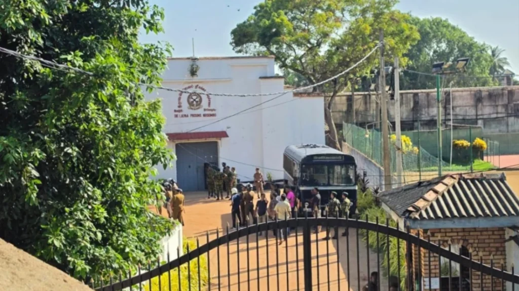 Sri Lanka Prison Riot Leaves 25 Dead Sri Lanka Prison Riot Leaves 25 Dead