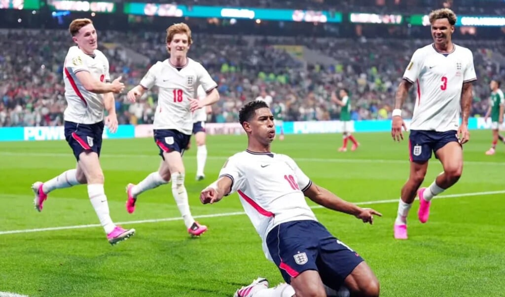Ten-man England Edge Past Mexico in Five-Goal Azteca Thriller
