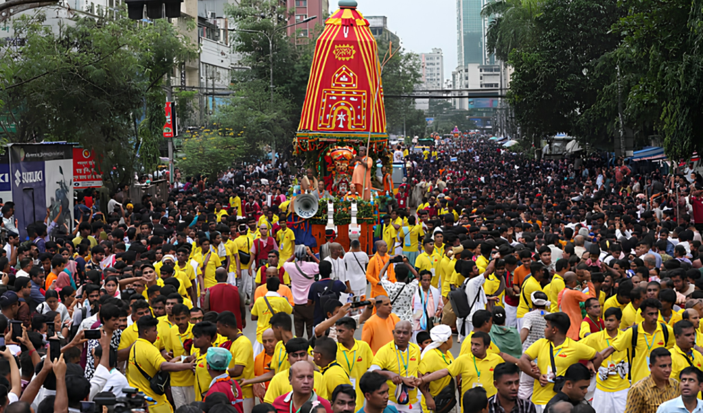 Thousands of Devotees Join Chariot Festival as Rath Yatra Begins Thousands of Devotees Join Chariot Festival as Rath Yatra Begins